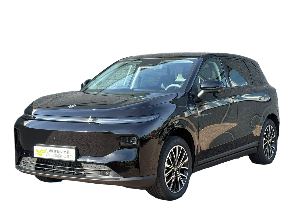 Leapmotor B10
