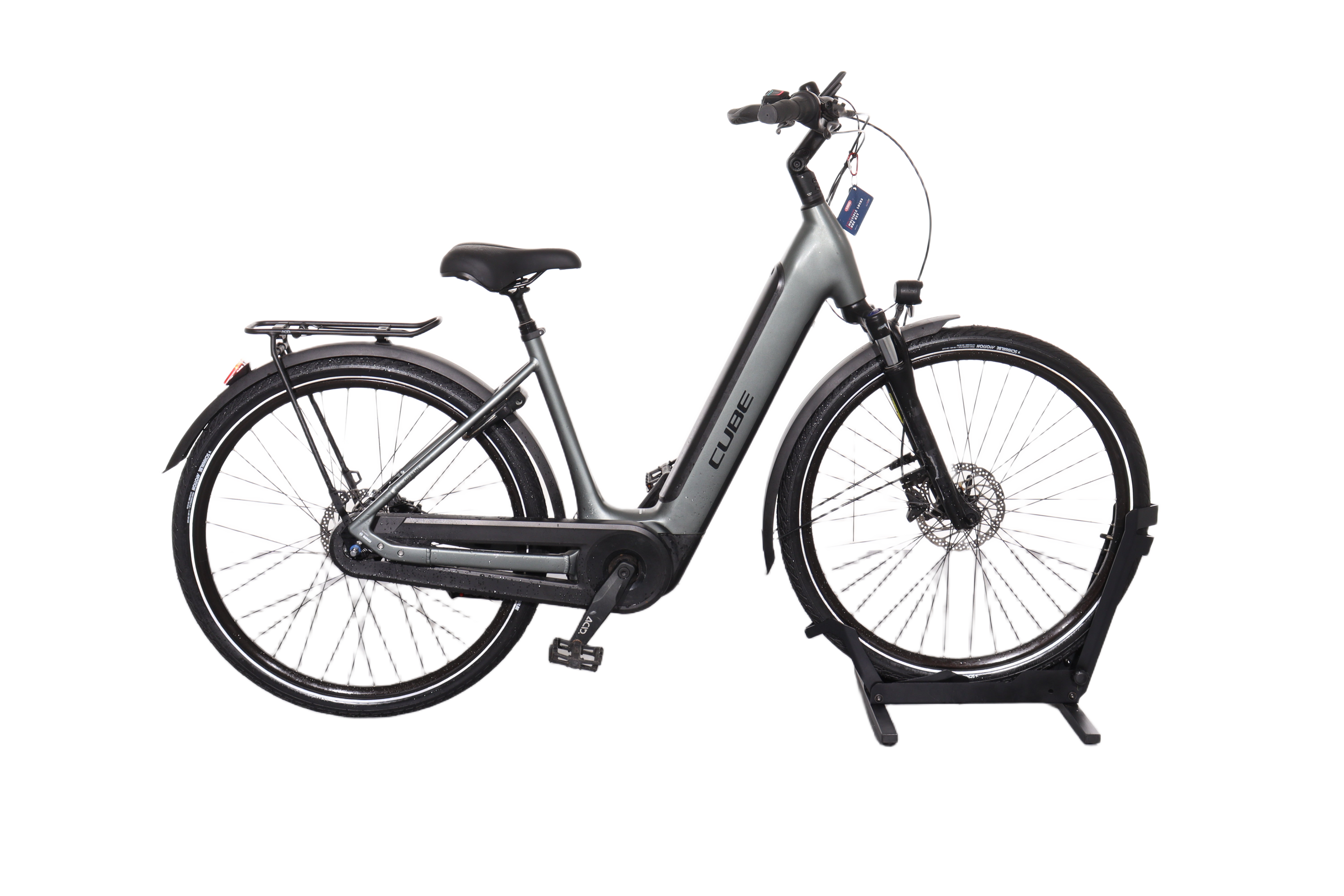 Cube Supreme Hybrid Pro 625