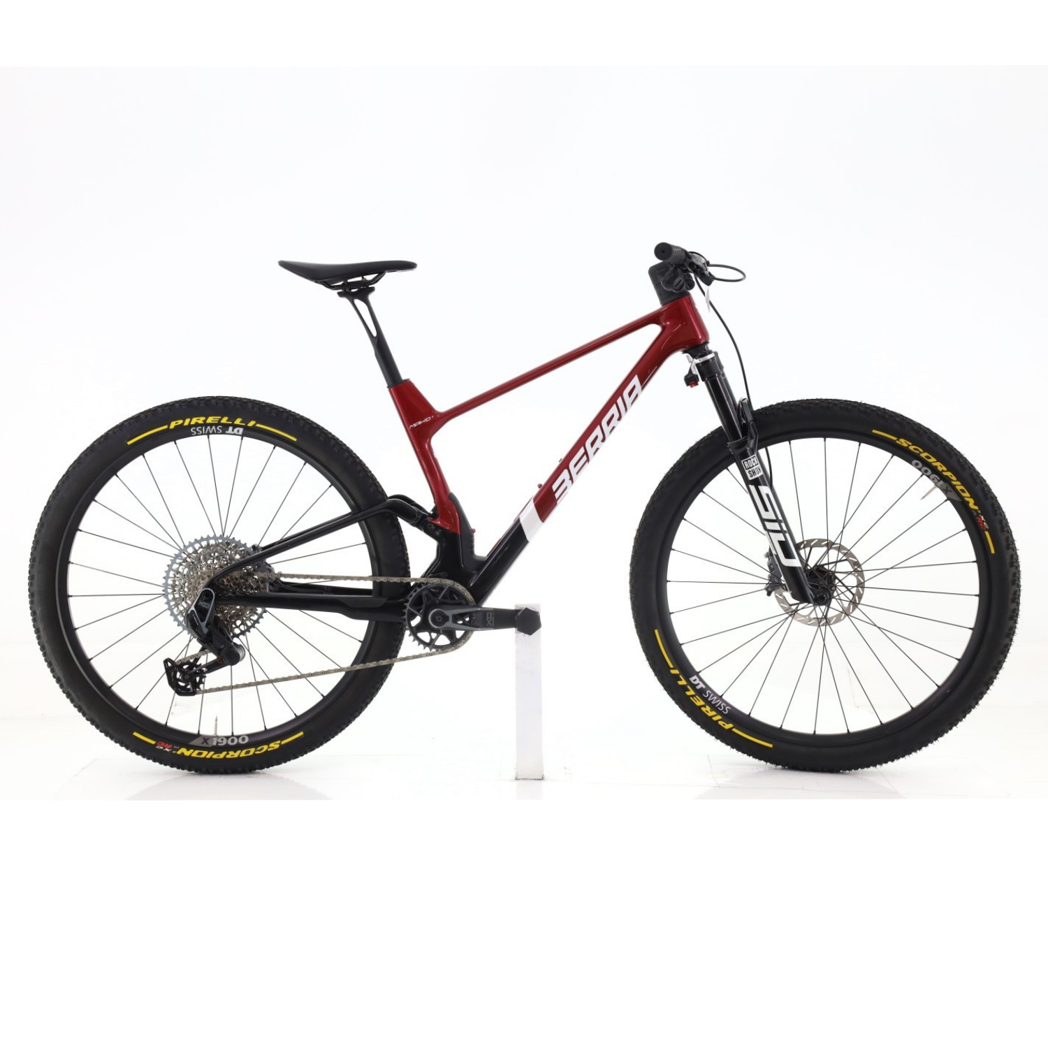 Envío gratis · Berria Mako Pro AXS Talla M Reacondicionada