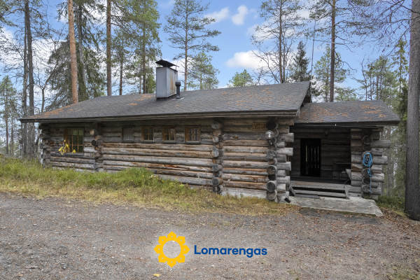 Kuiske, männikön majat