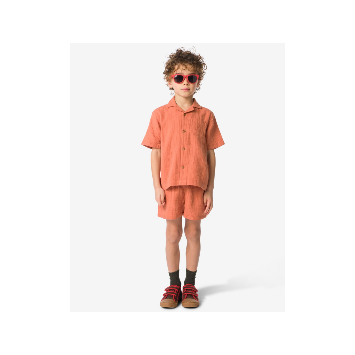 HEMA HEMA Kinderkledingset Shirt En Short Regular Fit Lichtbruin (lichtbruin)