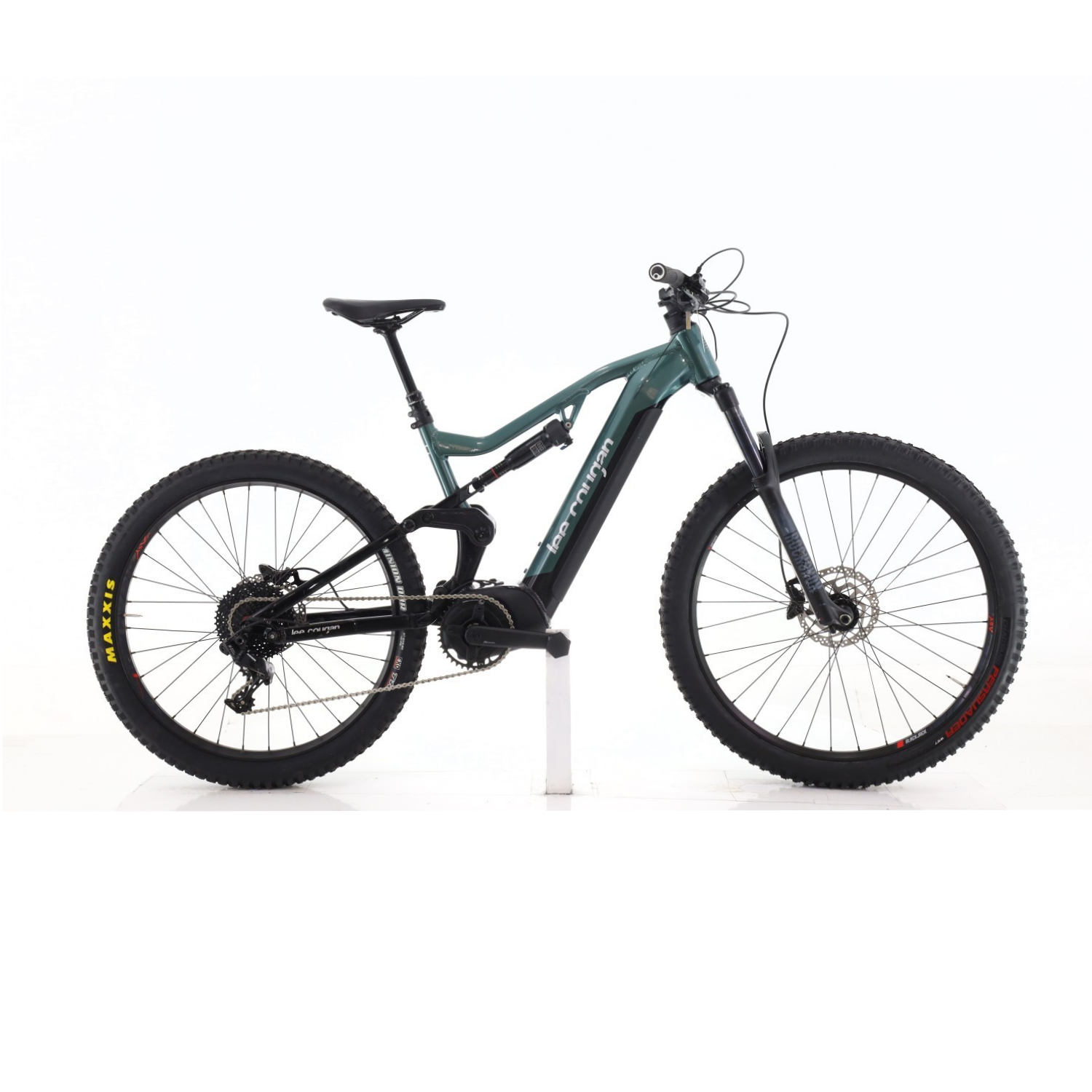 Lee Cougan E-Quest Race Talla L Reacondicionada