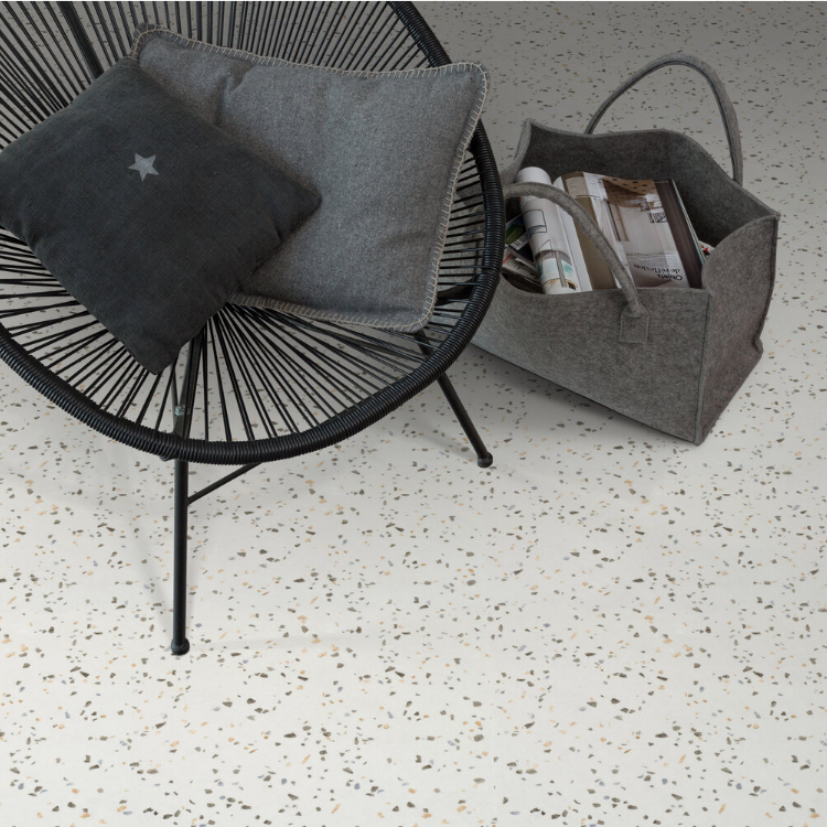 Rouleau 4m de sol PVC effet terrazzo à coller confetti light grey Gerflor - 3000 cm x 400 cm x 0.26 cm
