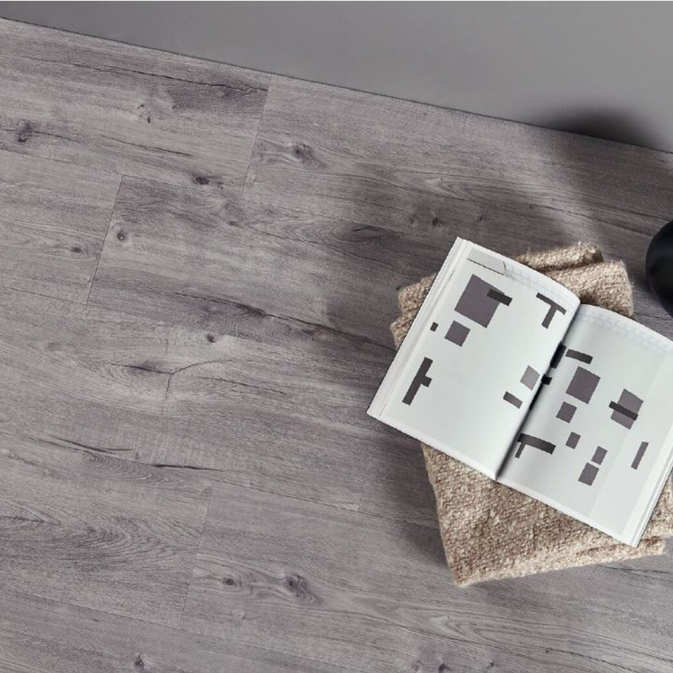 Lame de sol PVC effet bois clipsable aubin Gerflor - 125 cm x 22.9 cm x 0.57 cm