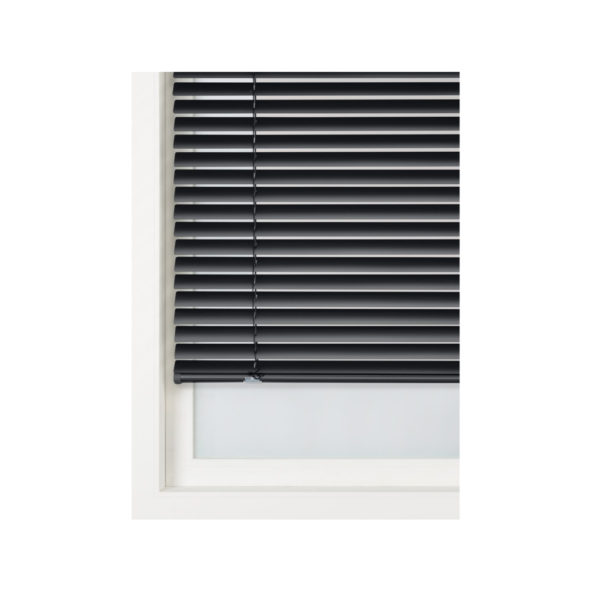 HEMA Jaloezie aluminium zijdeglans zwart (zwart)