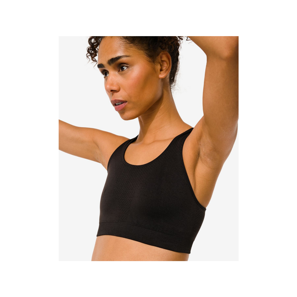 HEMA Niet voorgevormde sporttop medium support zonder beugel naadloos zwart (zwart)