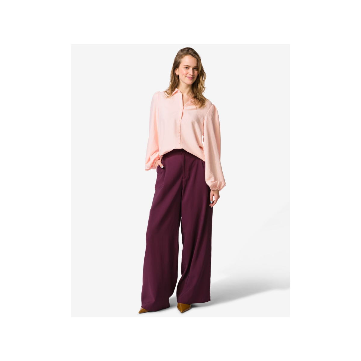 HEMA HEMA Damesbroek Sarie Regular Fit Bordeauxrood (bordeauxrood)