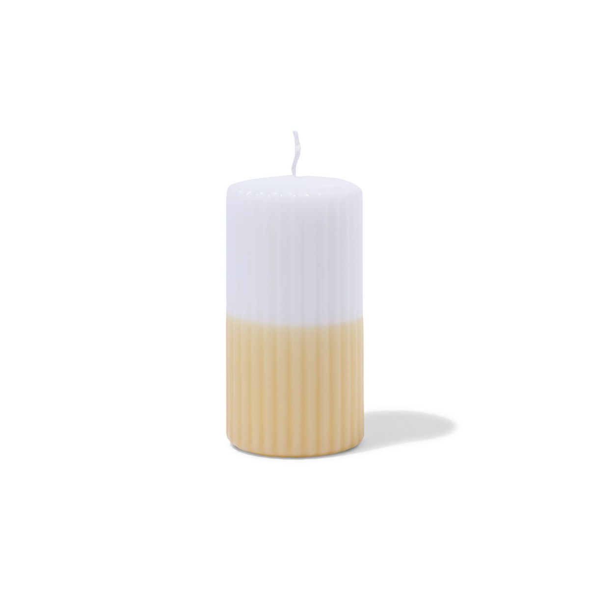 HEMA HEMA Stompkaars ⌀7x13cm Ribbel Wit-lichtgeel (lichtgeel)