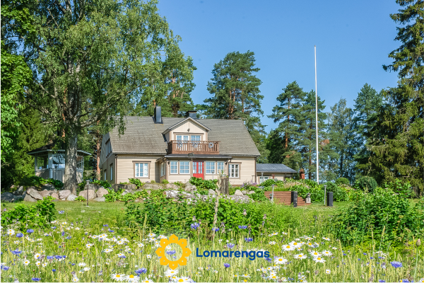 Päätalo, mökkilomat ja perhejuhlat