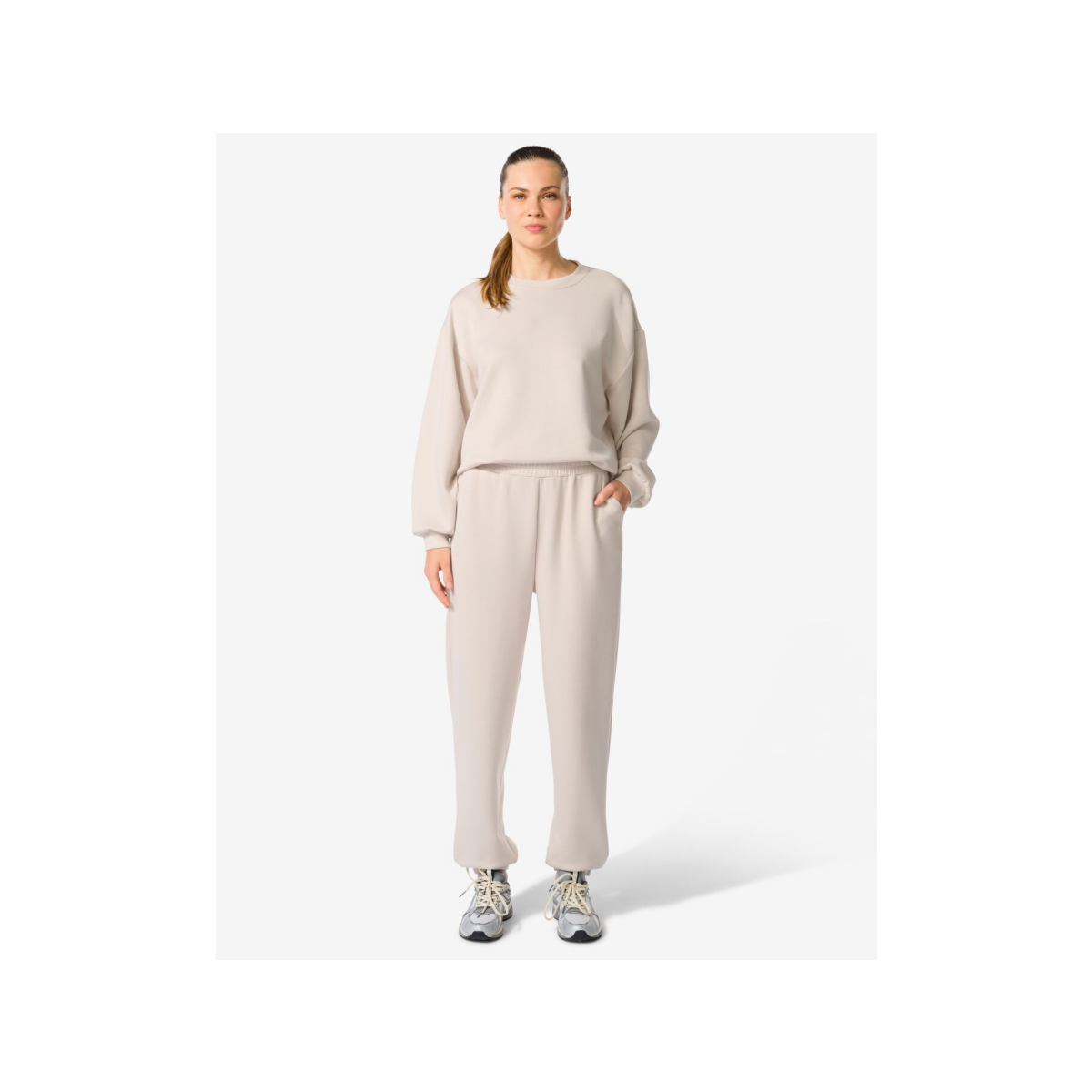 HEMA Damesjoggingsbroek loose fit creme (creme)